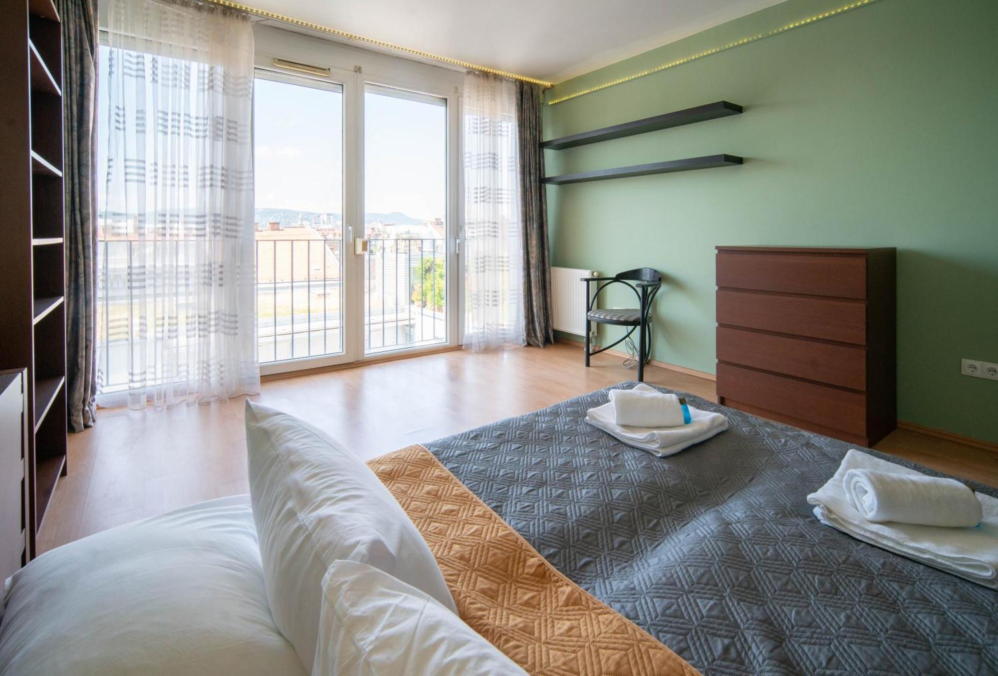 Free Parking- Gellert View Apartment 4Ppl Budapest Esterno foto